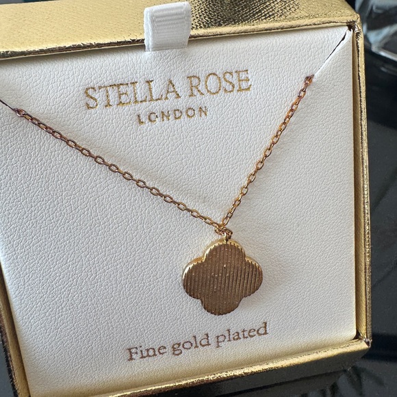 STELLA ROSE LONDON necklace - Picture 2 of 3